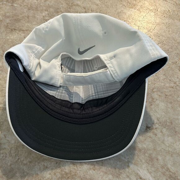 NIKE Gray & White Dr Fit Hat - Picture 5 of 5